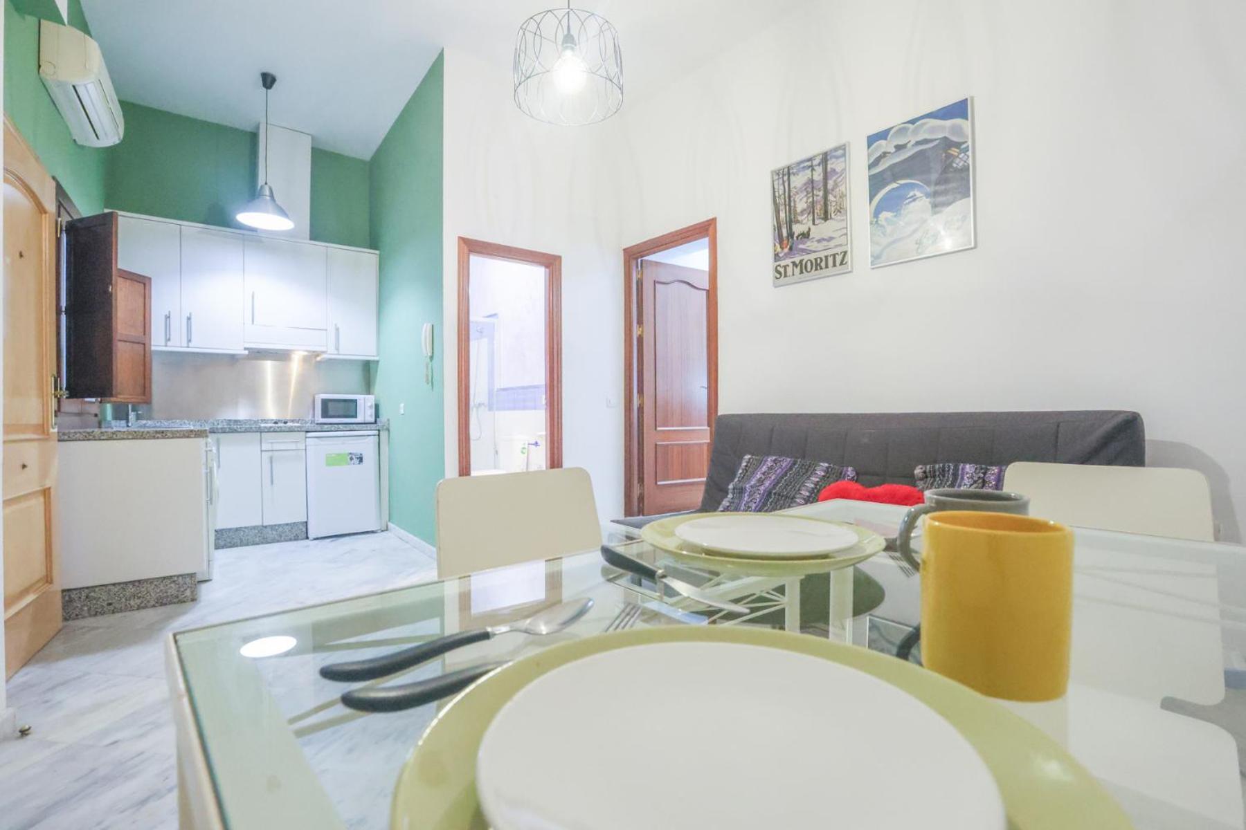 Galindo Center Premium Suites, Free Parking Sevilla Exterior foto
